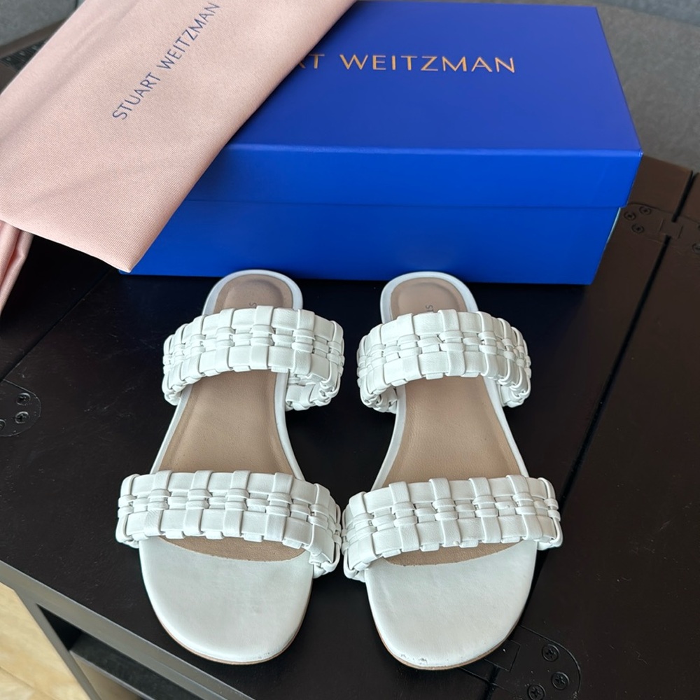 Stuart Weitzman Venice slides sandals white leather size 6